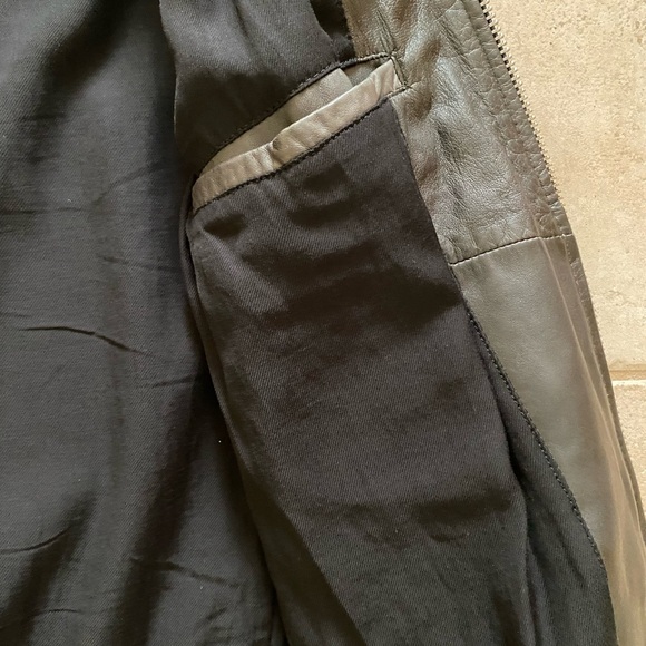 All Saints Leather baseball style bomber jacket - Size Small, fits Medium - Picture 5 of 6